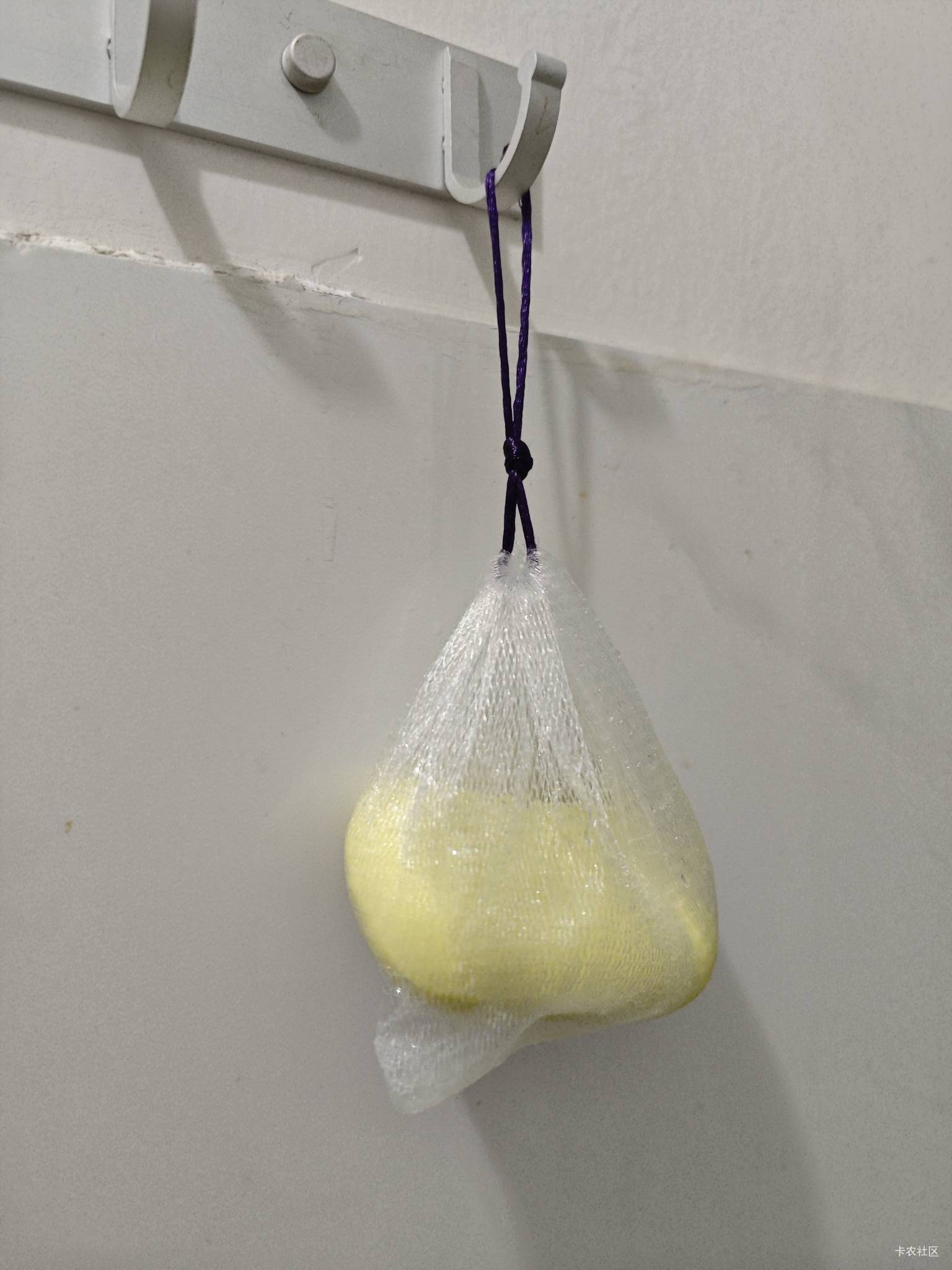 发明硫磺皂的人真是个小天才

90 / 作者:夞蕤毂㝶 / 