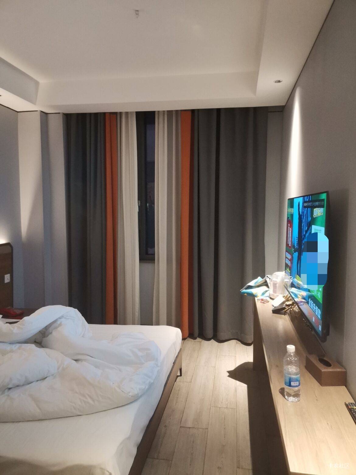 还是住酒店舒服，要是天天住酒店就能天天舒服了

44 / 作者:卡农卢少华 / 