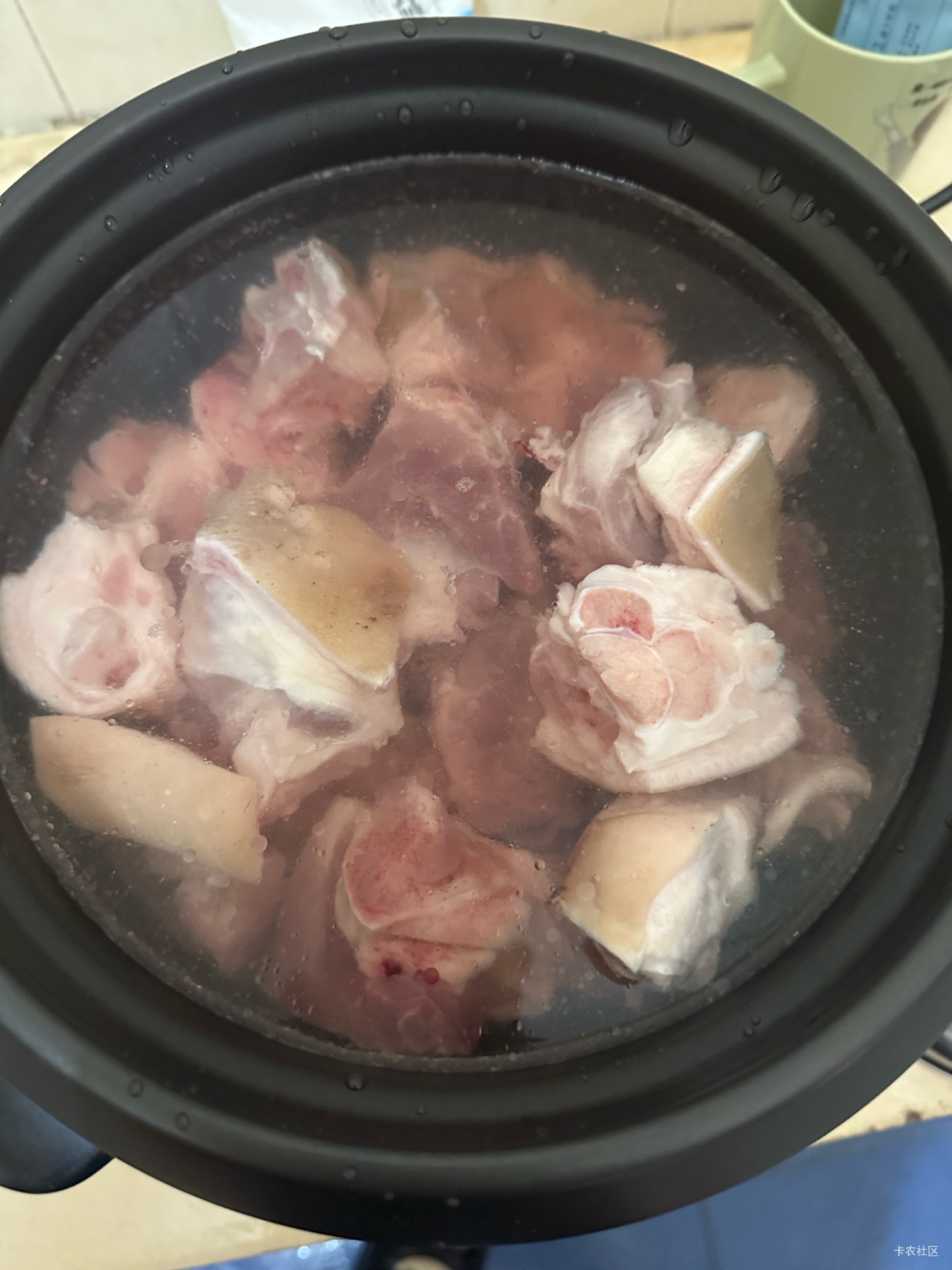 市场弄半边猪脚提前祝贺中行中个88以上


95 / 作者:初心ic / 
