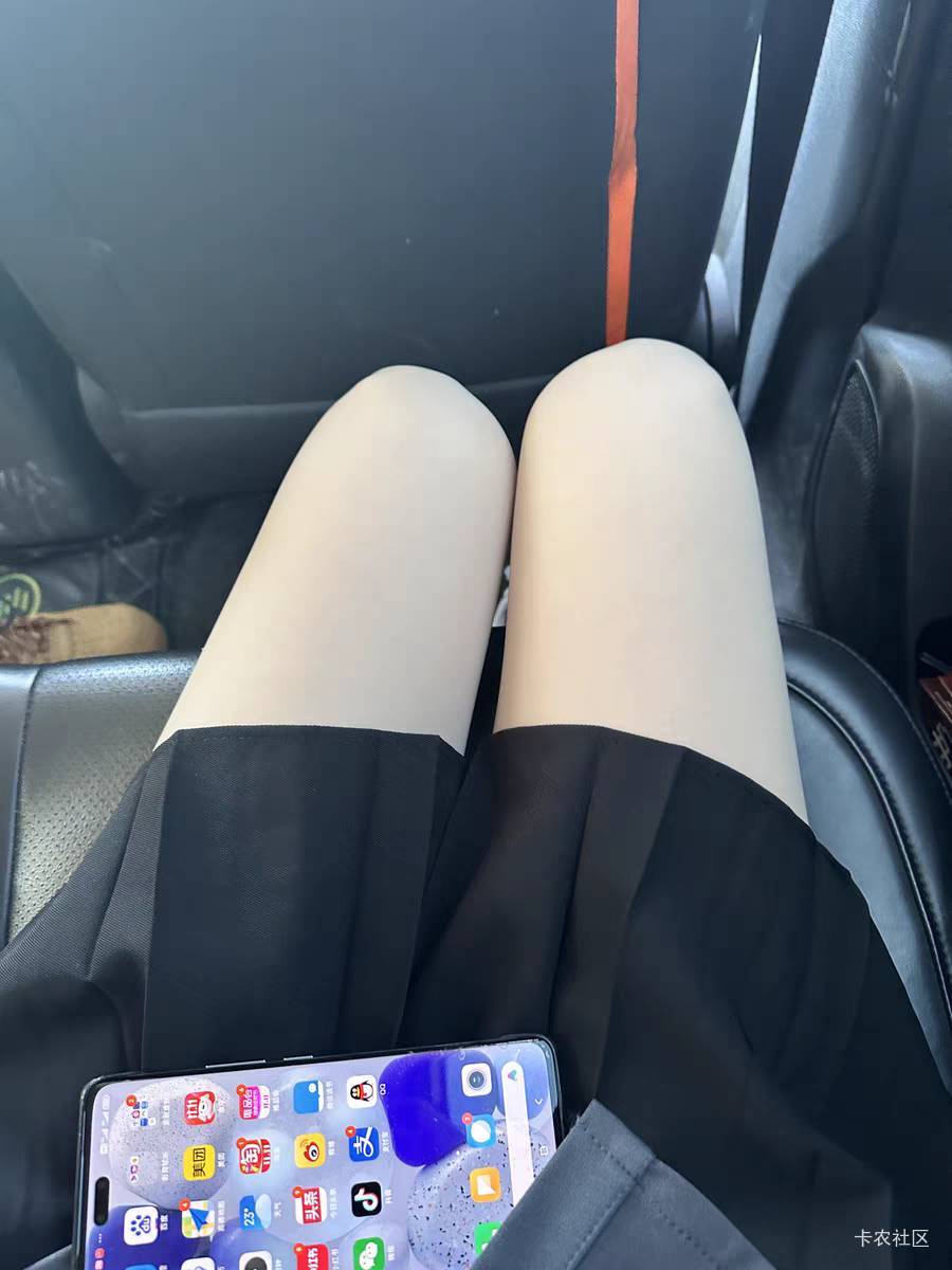 我们县城我七八点起来外面没一个小年轻，全是40左右中年人，现在年轻人都不奋斗了？都28 / 作者:Get沐沐 / 