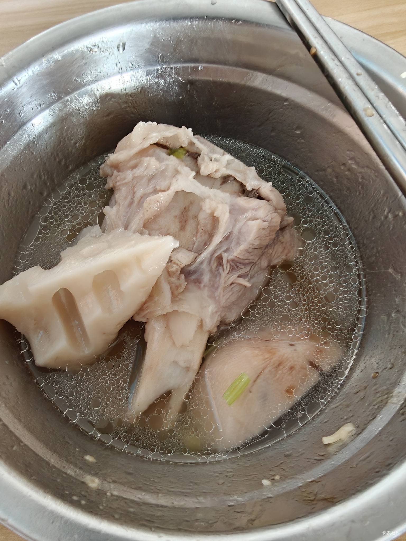 莲藕要粉的好吃还是脆的好吃

12 / 作者:神孙策 / 
