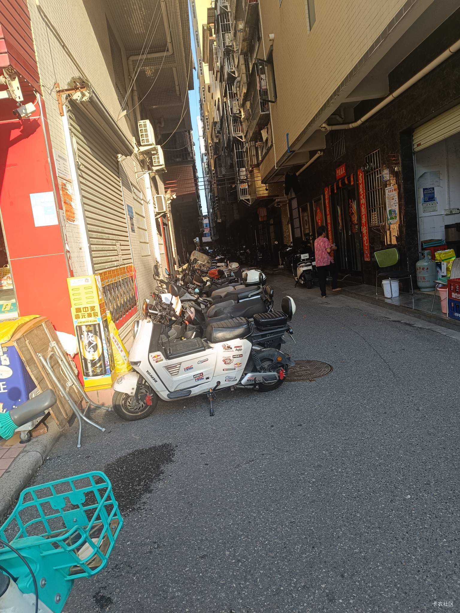 现在留行电动车到处都是。




72 / 作者:开弓没有回头箭 / 