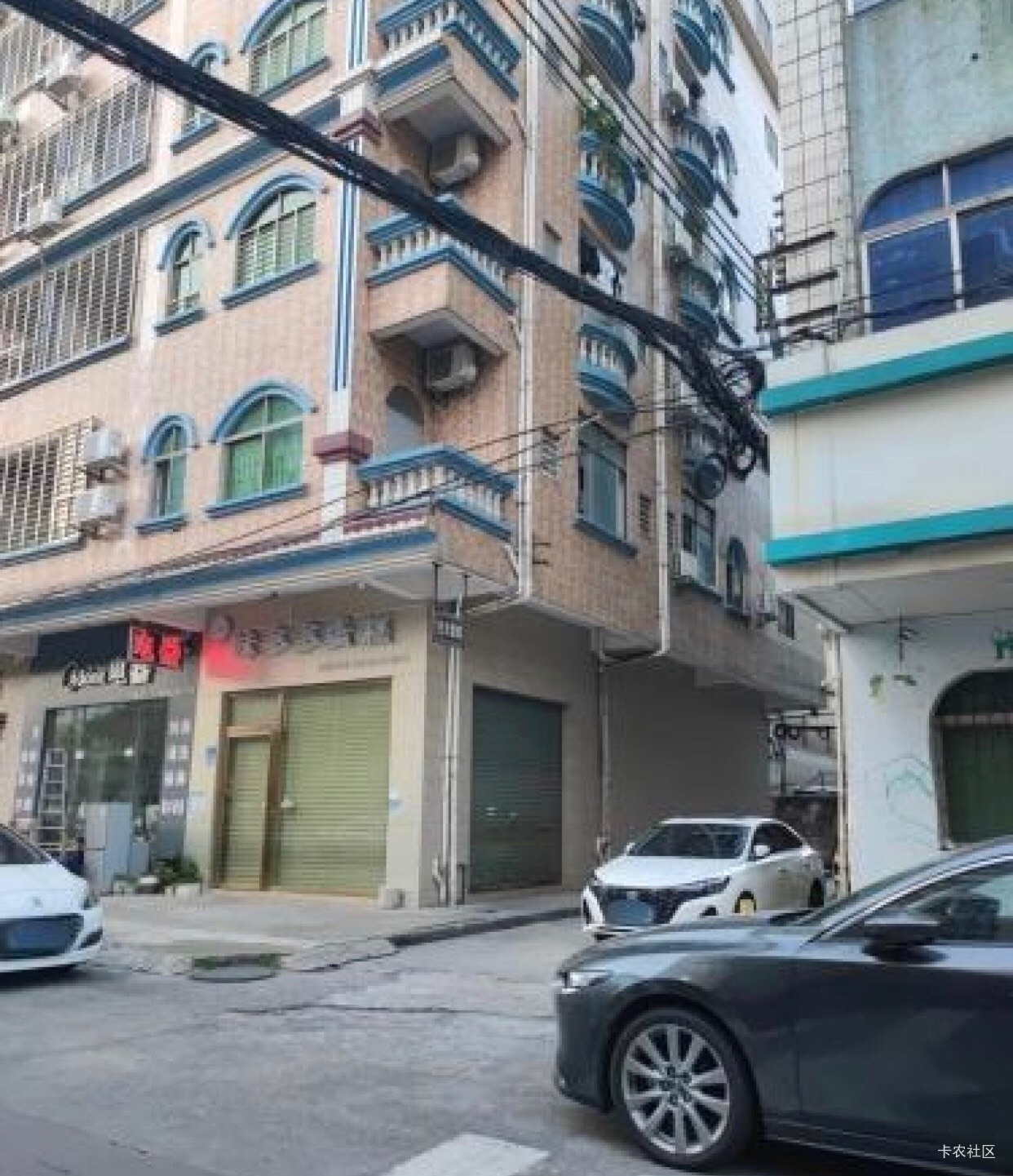 空调热水器单间300不到？我租的340就在我隔壁

4 / 作者:元朗龟哥 / 