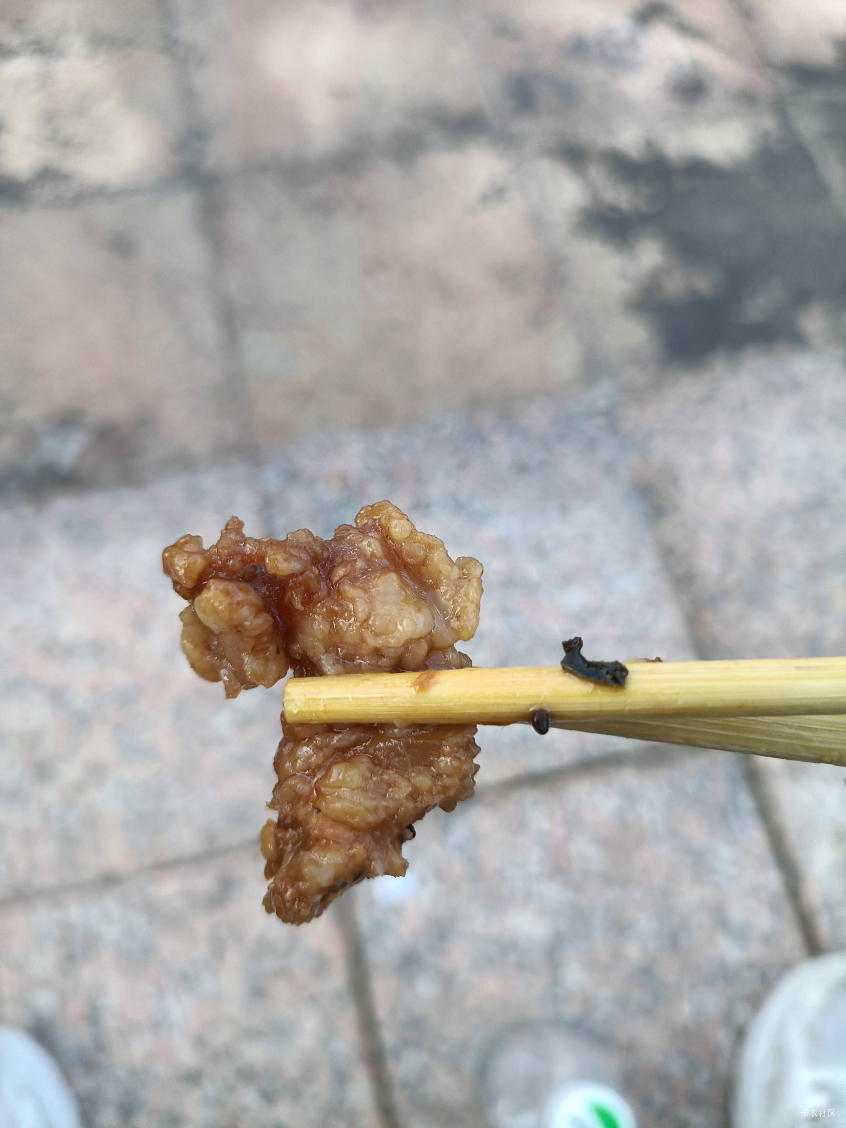 老哥！qj东的外卖没有食安吗?吃出类似淋巴肉的东西没外说

58 / 作者:舔歪了 / 