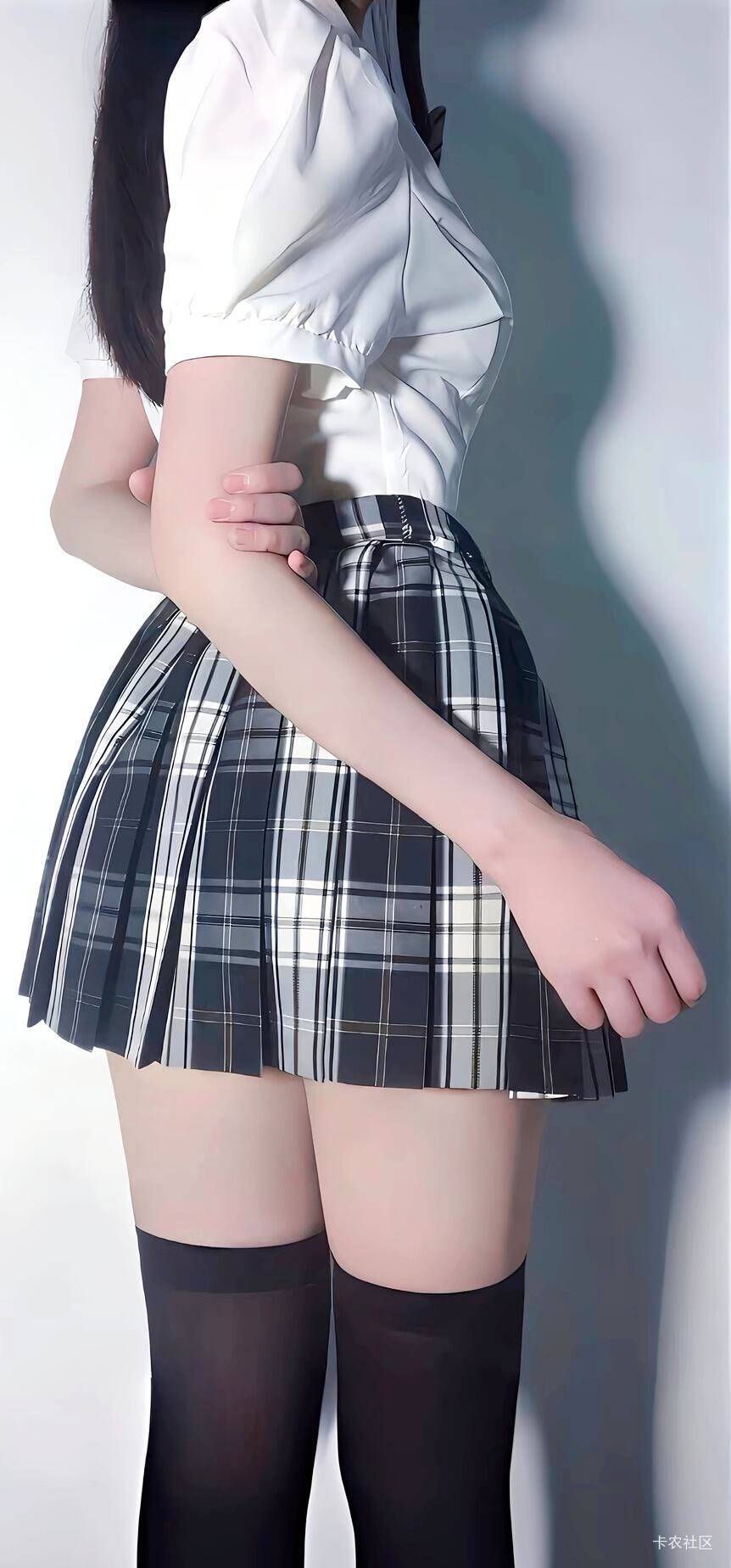 剑灵打的真累人 3个新号一个老号0点干到现在

25 / 作者:李承乾 / 