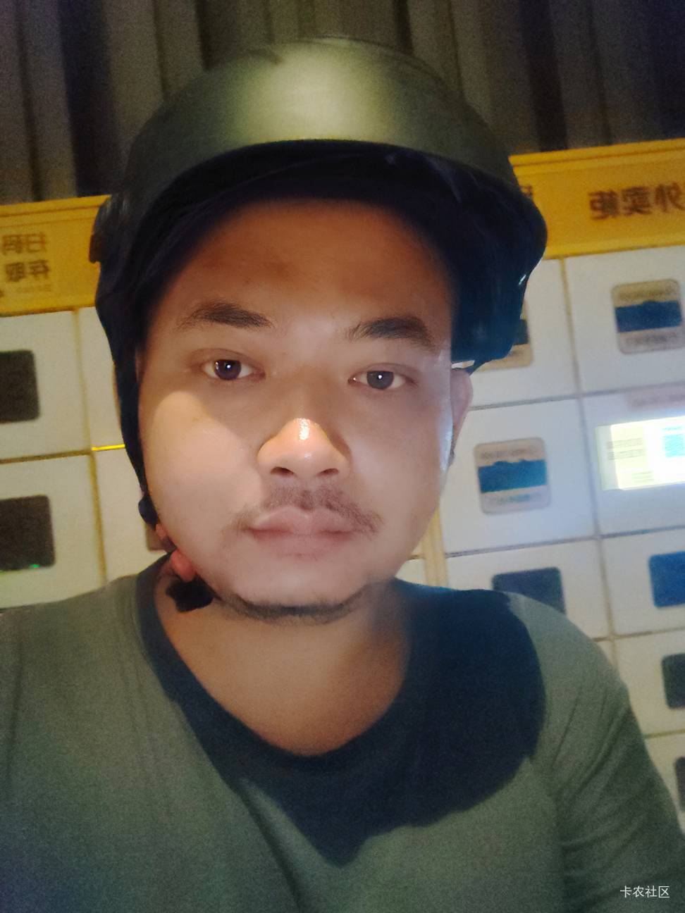 是不是好帅啊。

49 / 作者:陆羽 / 