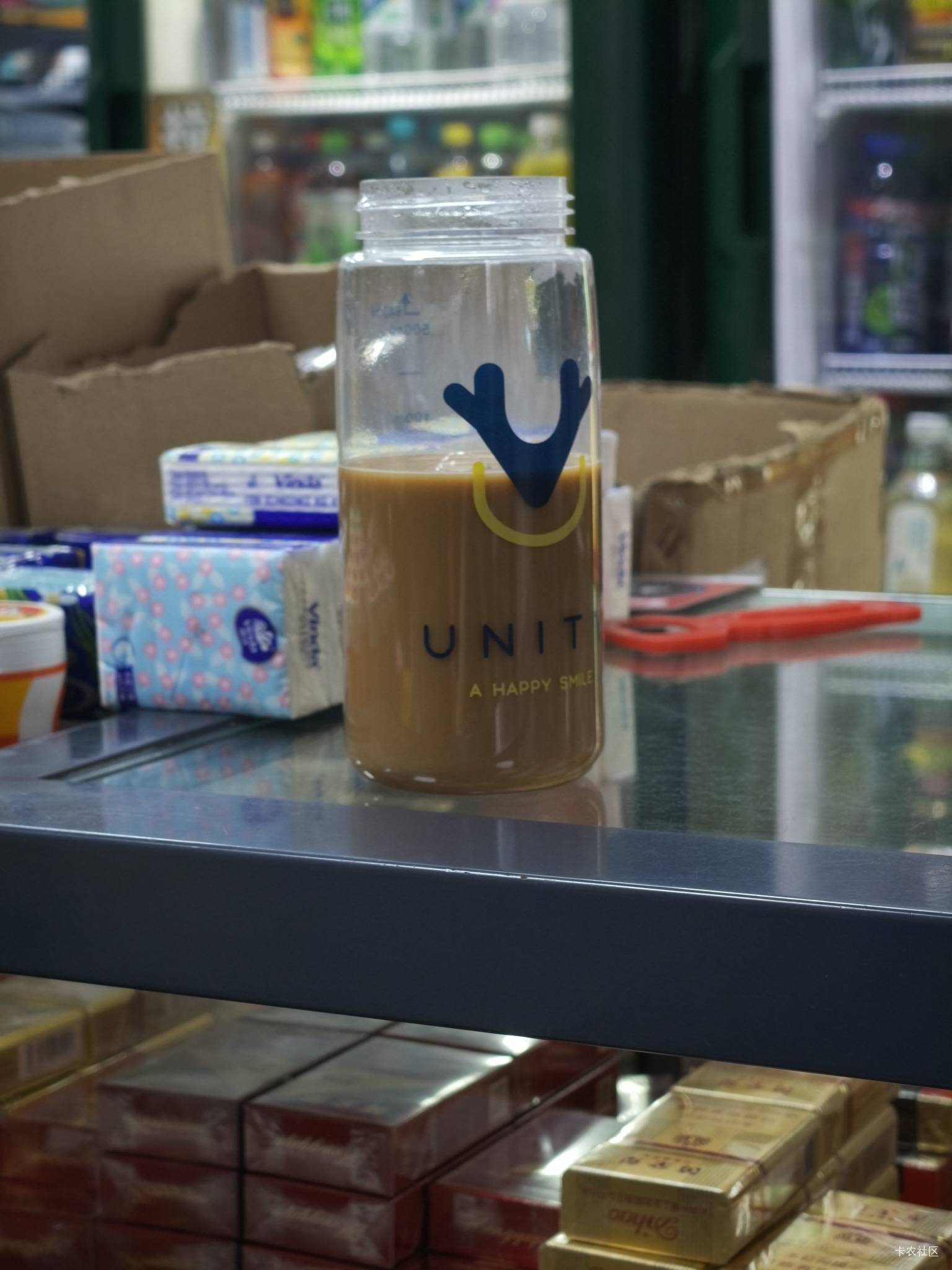上班来一杯续命神药

84 / 作者:奶兔趴香肩 / 