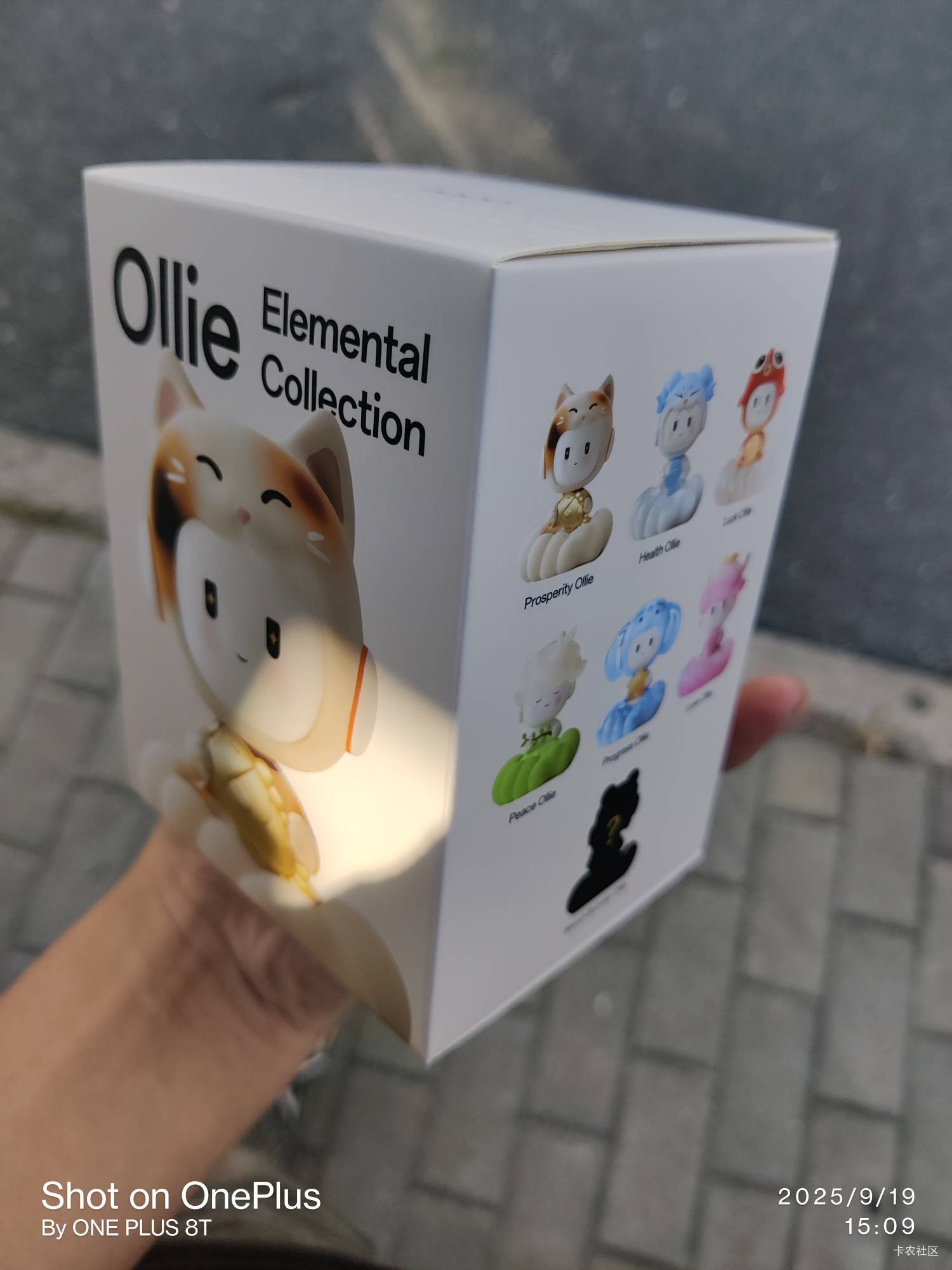 oppo售后真不错，4年多的8t屏幕竖线前后免费换新，还送个小礼物

33 / 作者:拾念卟执念 / 