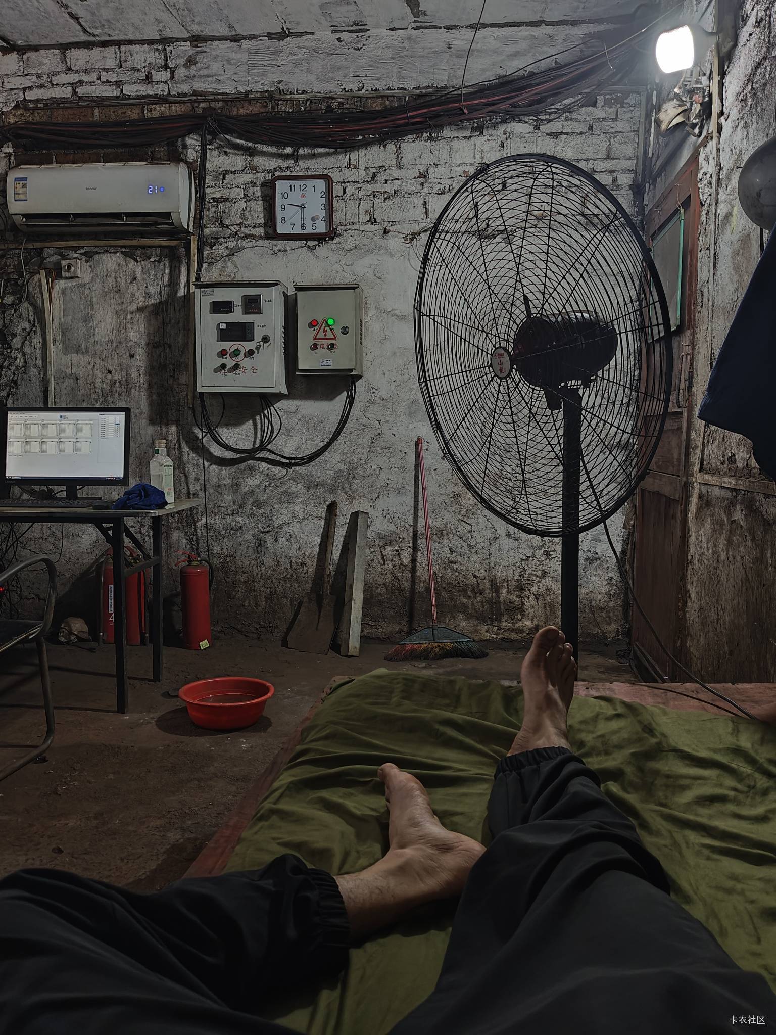 有没有老哥拉我进羊毛群，我也有些小羊毛。

7 / 作者:拖鞋呀 / 