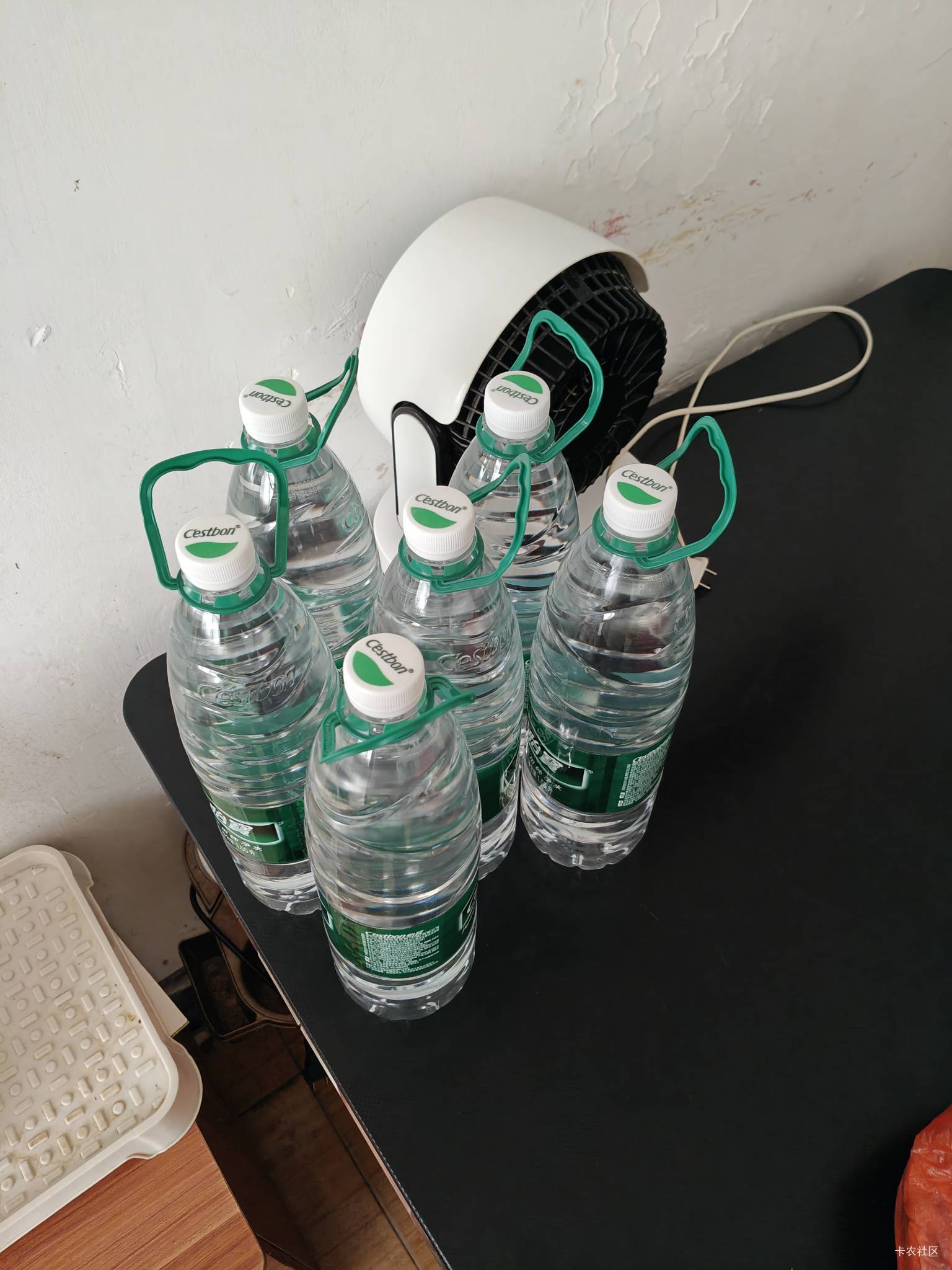 支付宝碰一碰针不错，每天楼下超市买水，0.5买一瓶1.5L的




29 / 作者:喜欢悠哉独自在. / 