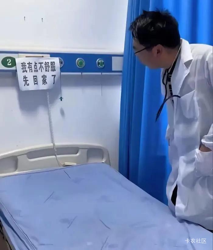老哥些，五音不全唱歌交友群谁有，拉我一下，5毛

74 / 作者:k言诺 / 