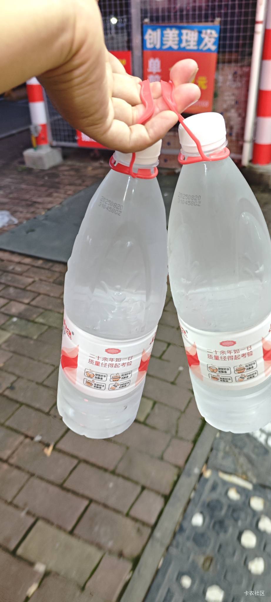不会真有人觉得用优惠券会不好意思吧


87 / 作者:卡农豆包 / 