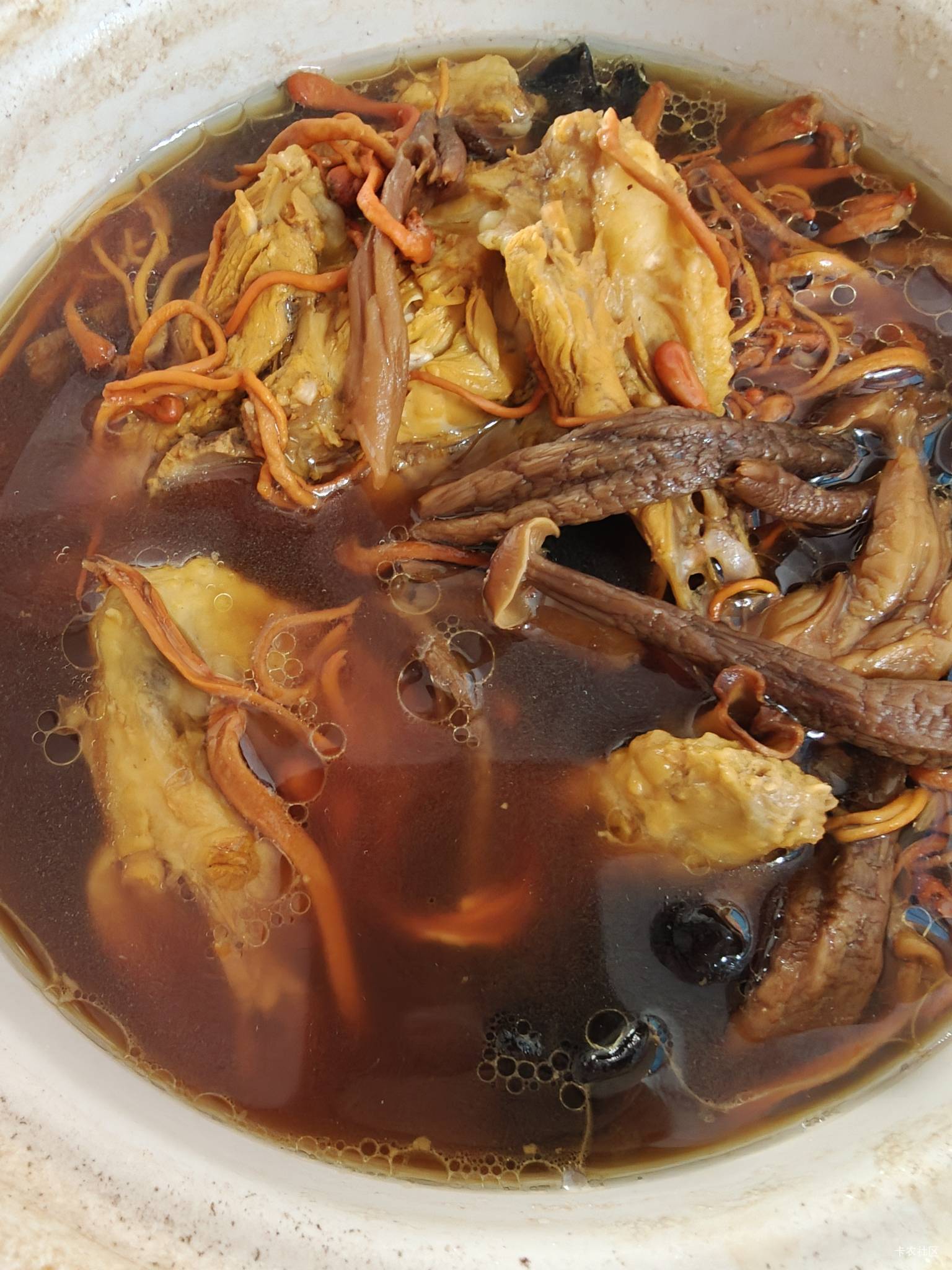 孤独人喝鸡汤

82 / 作者:神孙策 / 