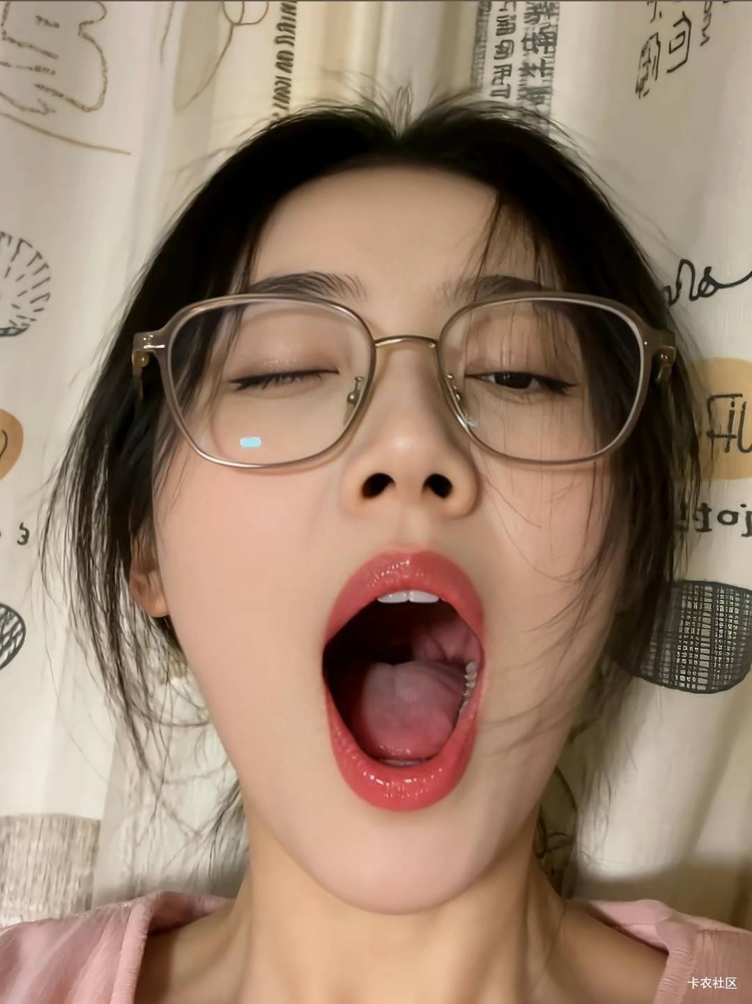 卡农来大姨妈了又卡

93 / 作者:老哥哒哒哒 / 