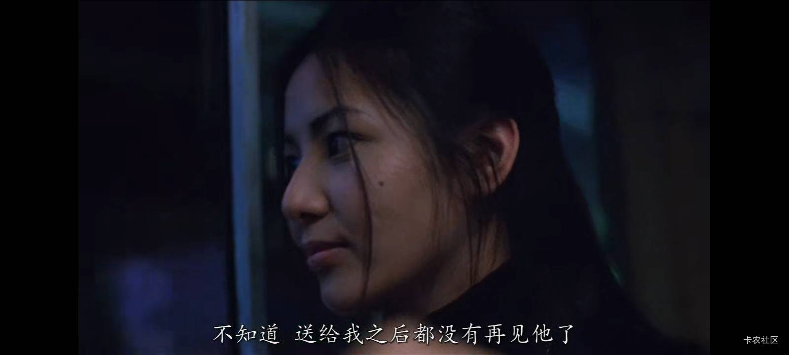 《暗战》结局，这么多年没看懂，结局蒙嘉慧戴的钻戒是不是那颗真的。


36 / 作者:莫大先生 / 