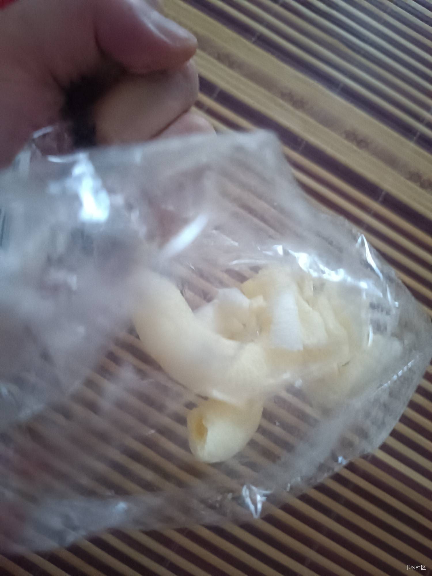 好饿，隔壁给的玉米杆也吃完了，不顶饿

87 / 作者:努力努力再努力2 / 