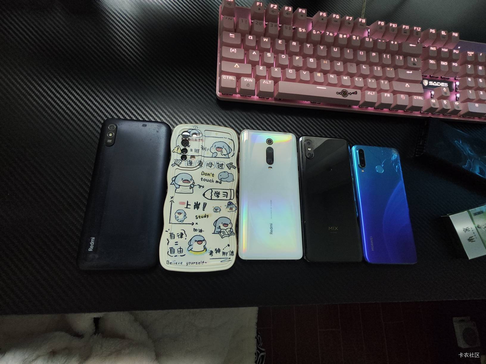 看老哥们卖破坏我也去卖了，活不下去了，工资也入不敷出每个月，月底都是月光族

33 / 作者:Get沐沐 / 