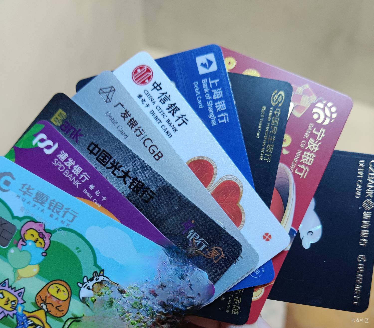 北京银行开卡支持哪些银行啊，我只有工商建行和江苏农商一类。老哥们帮我看看
55 / 作者:拾念卟执念 / 