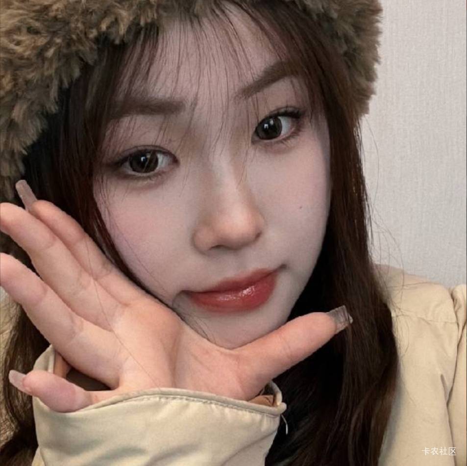 挂b仔生存指南
1.千万不要睡天桥、大街、网吧、公园
2.过夜就去机场大厅，这里不仅有17 / 作者:枫霜降 / 