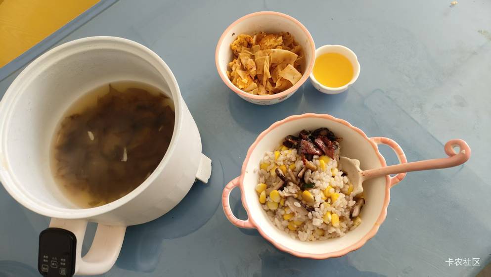 我这饭量什么水平

32 / 作者:秋萤 / 