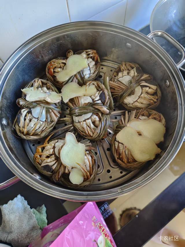 老哥们，今早吃个豪横的


8 / 作者:一场本来 / 