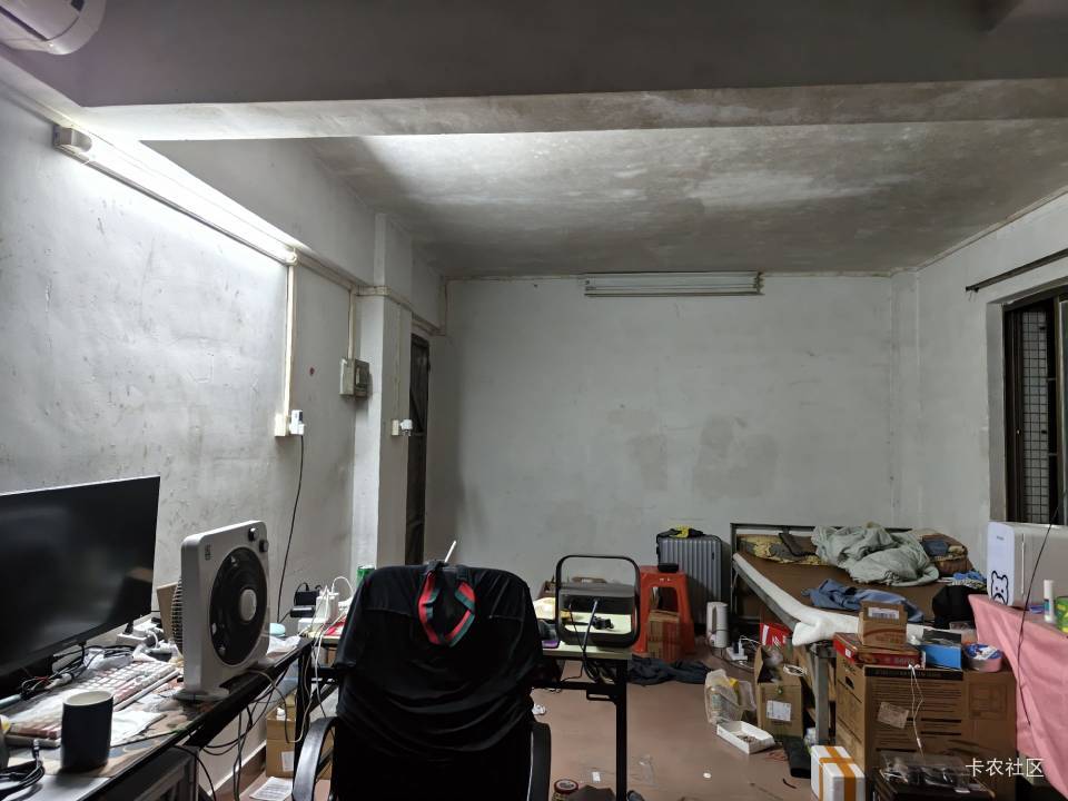 今天好干燥啊

32 / 作者:神孙策 / 