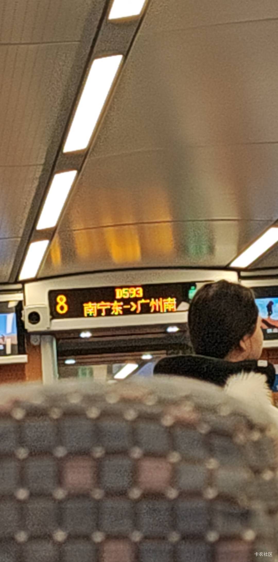 @素质低下 @神孙策 @余生放浪 @圭円 啊，我去，今天一不小心破百


55 / 作者:疯狂的我 / 