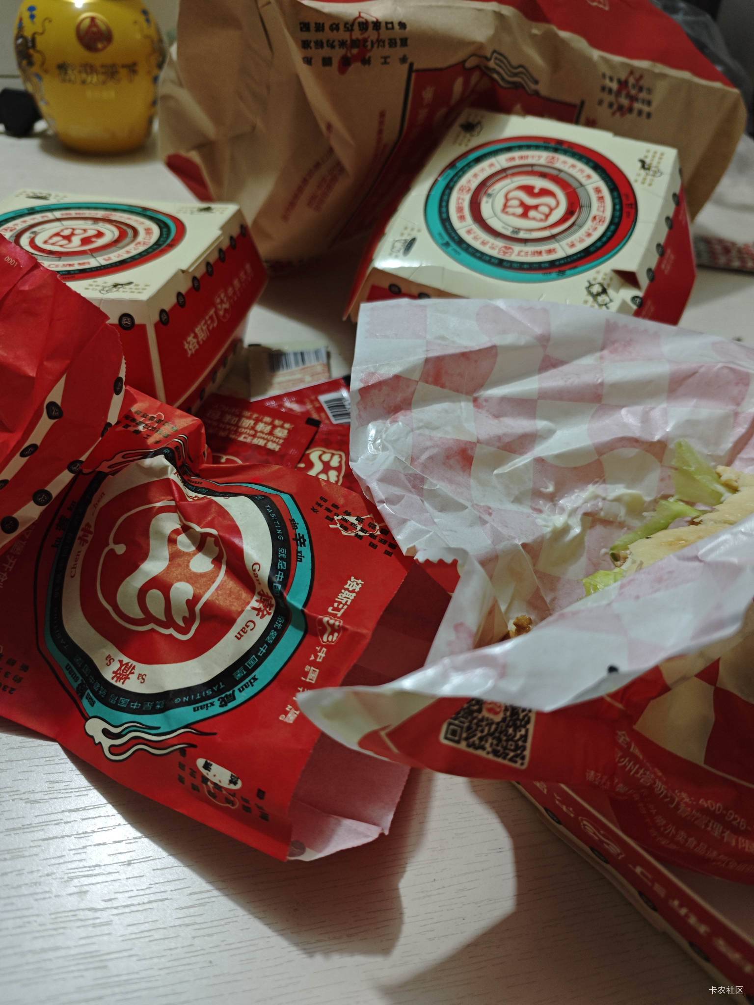 刚去塔斯汀进完货，第一次吃这个，我怎么觉得比享多味和华莱士好吃

97 / 作者:撸口狂魔1996 / 