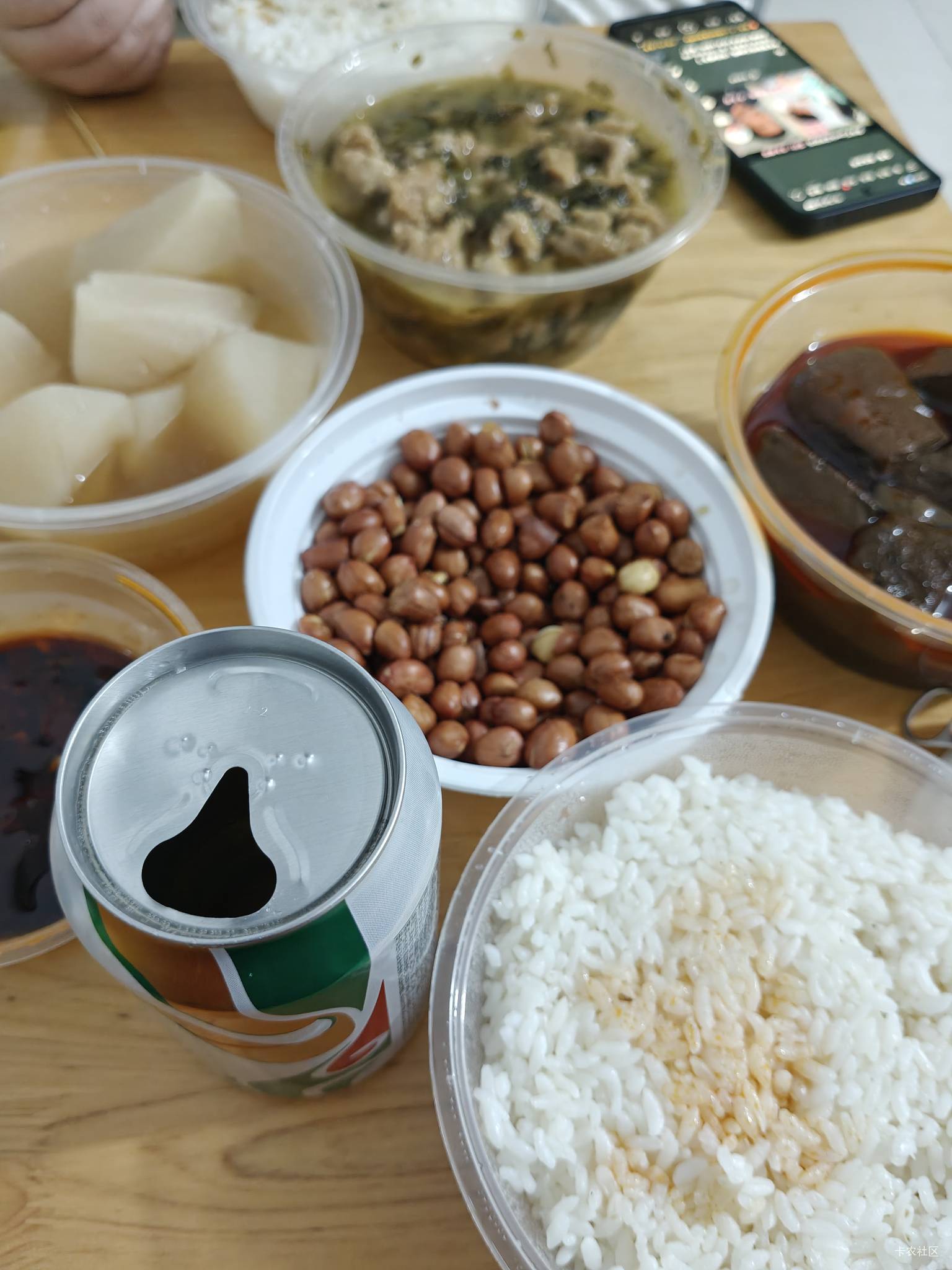 这就三十多

49 / 作者:跟着大哥混三天饿九顿 / 