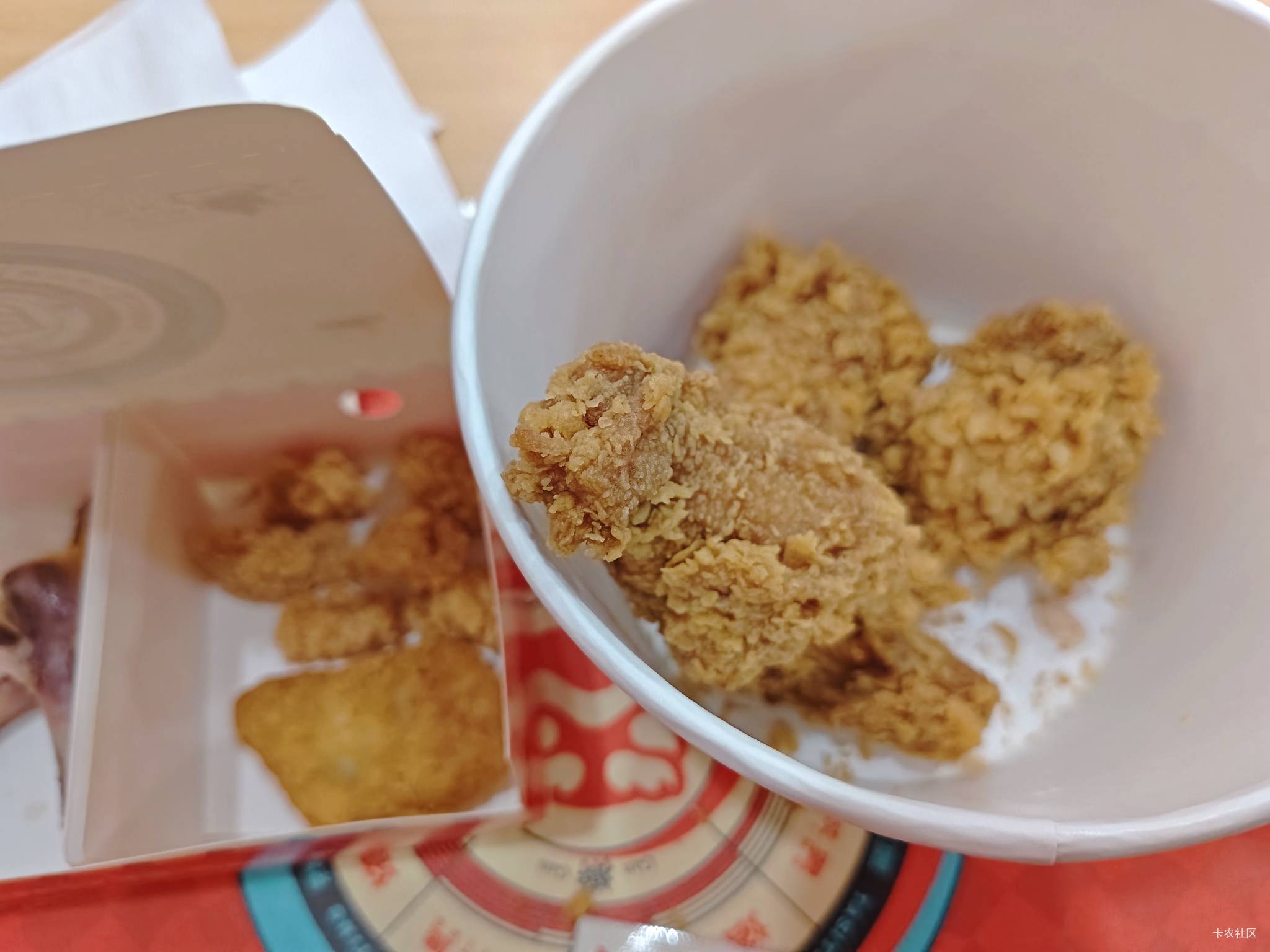 晚饭塔斯汀提供！

96 / 作者:元小号 / 