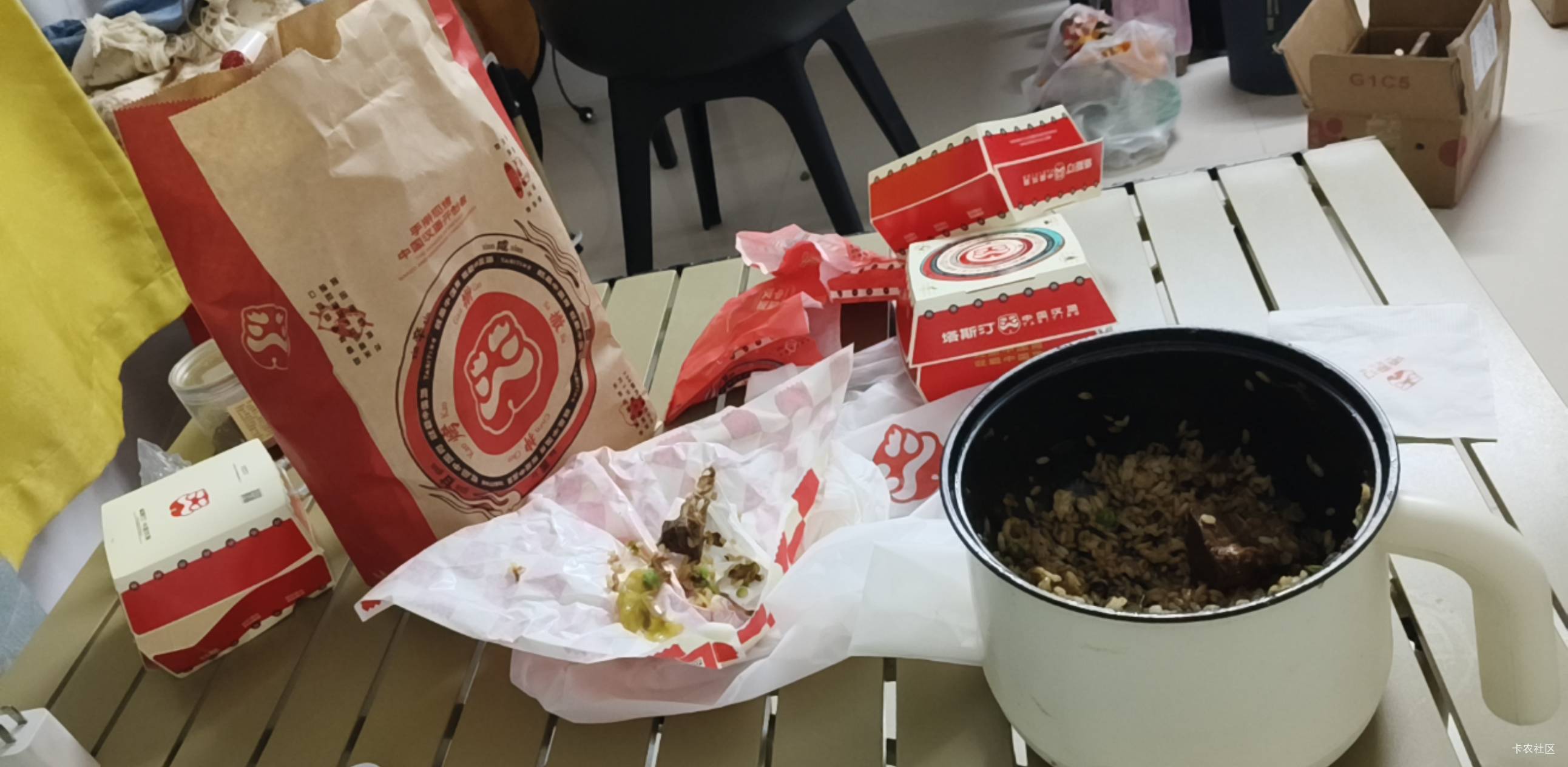 怀念昨晚的汉堡自由，今天彻底挂b了

65 / 作者:老哥只爱卡农 / 