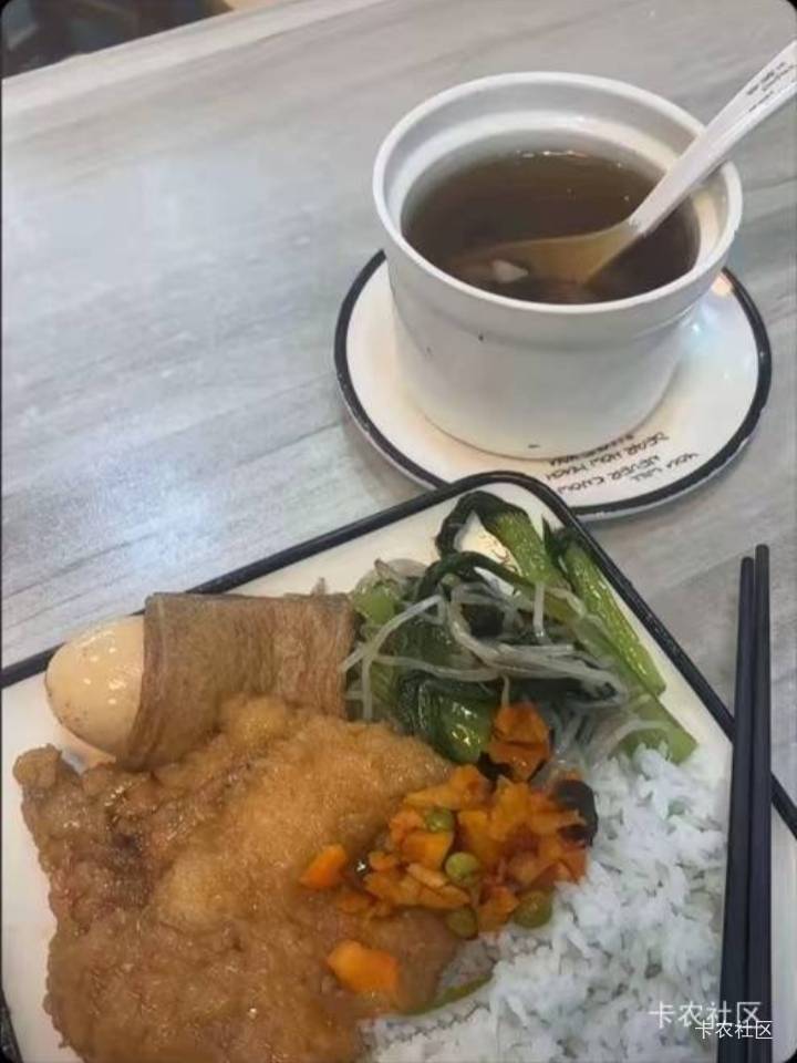 刚换的床单被子  香喷喷





88 / 作者:不伦不类很正经 / 