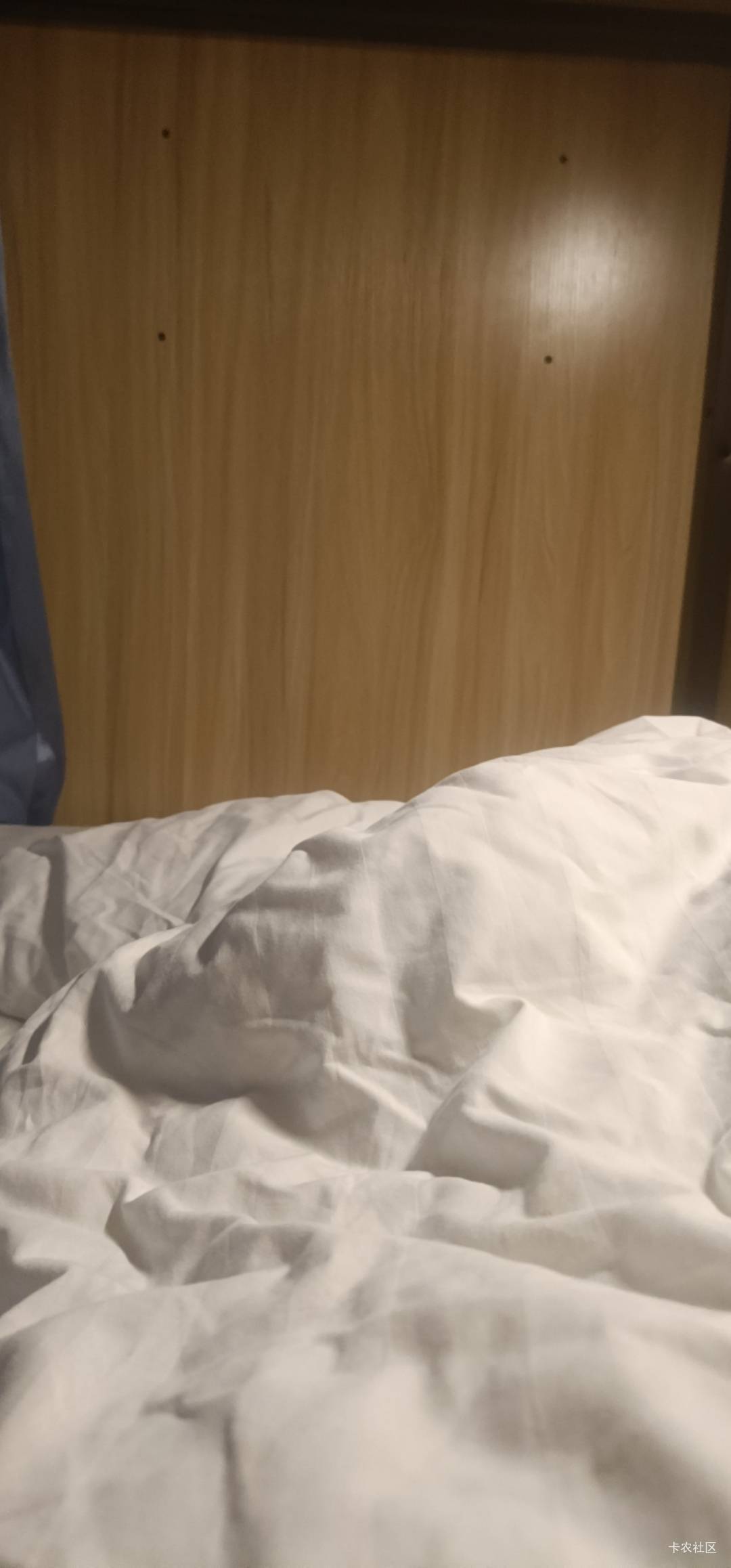 22一晚的挂壁房已就位

66 / 作者:包根龙. / 