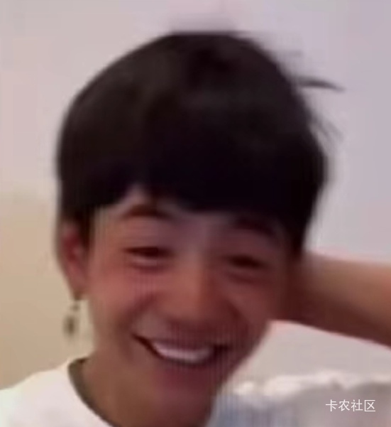 唯品会好久没登的可以去看看可能会送50-30全品类券，然后首页签到两天送津贴可用来抵41 / 作者:神孙策 / 