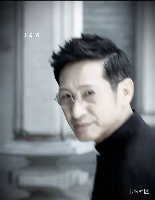 这是什么电视看起来不错

89 / 作者:jbbn / 