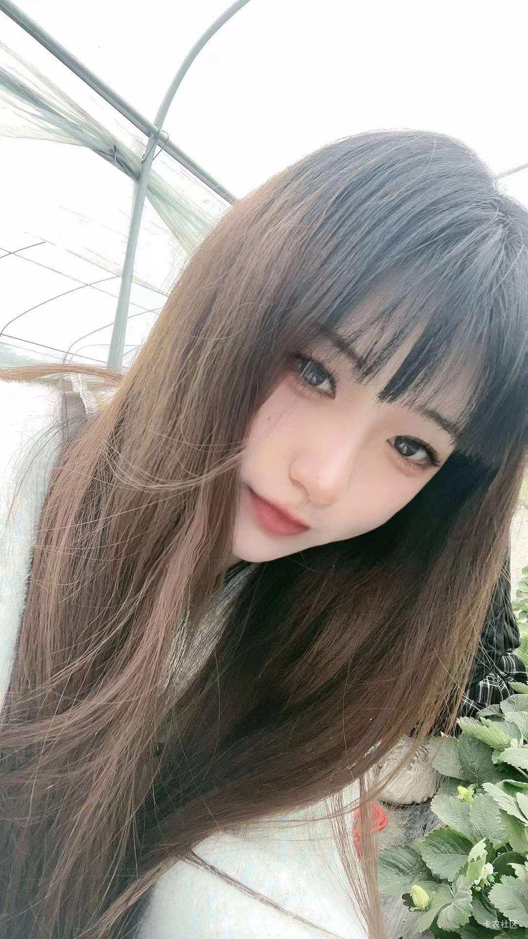 认识了个一姐，把今下午试驾抽的包送她了，收到后不知道会不会看不起我

38 / 作者:木兰打野 / 