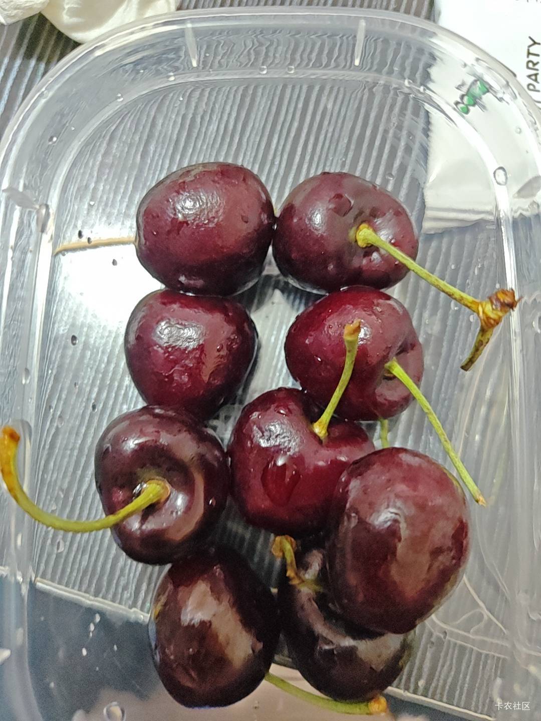 美团15-15下了6单车厘子，加起来才2斤左右！

39 / 作者:元小号 / 