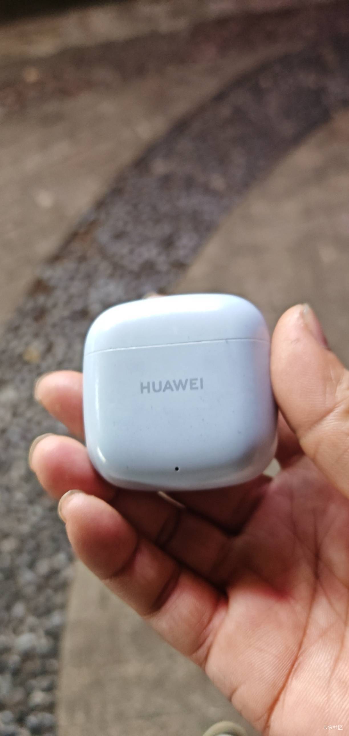 老哥们推荐个100左右的蓝牙耳机？
只要求别漏音太严重的
52 / 作者:s666666 / 