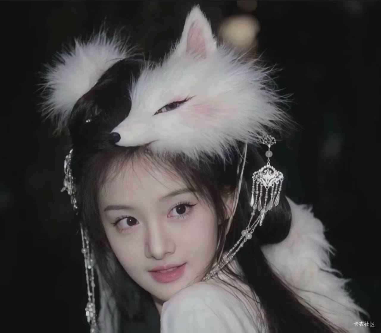 一年结束了，你们上班的年终奖拿了几个？我们躺平挂壁的肯定分b没有还倒欠

85 / 作者:冰淇淋夏天 / 