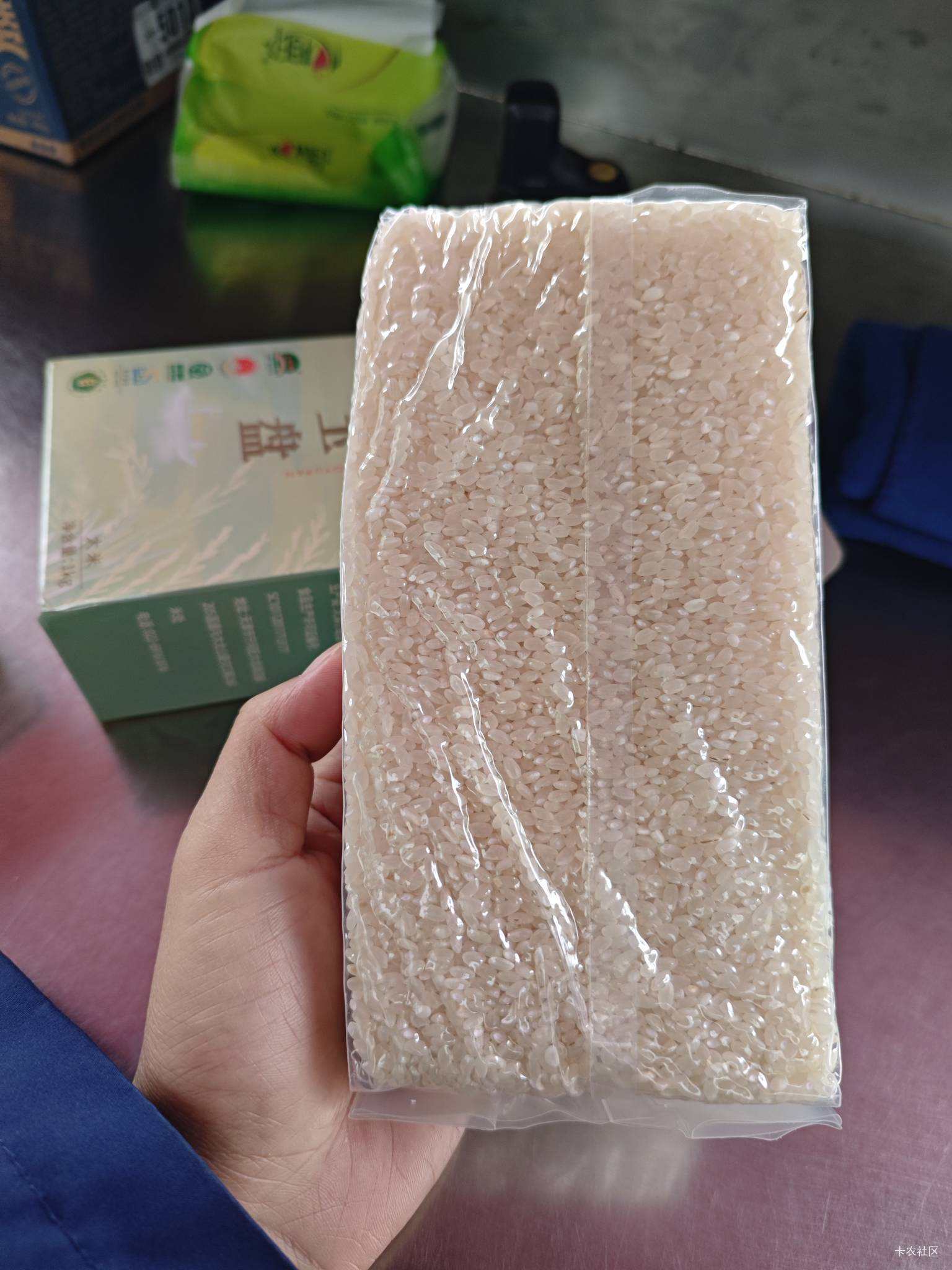 邮储银行每天抽一吨大米到了




8 / 作者:祖传手艺活 / 