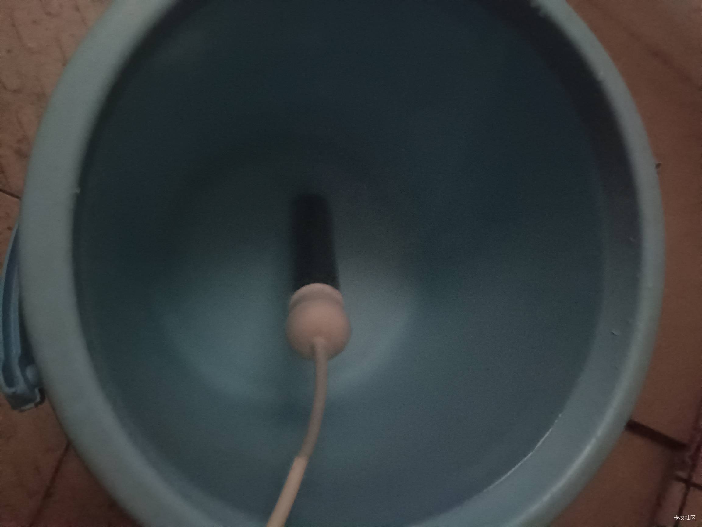 用热的快烧这一大桶洗澡水，会耗一度电吗

99 / 作者:大荒 / 