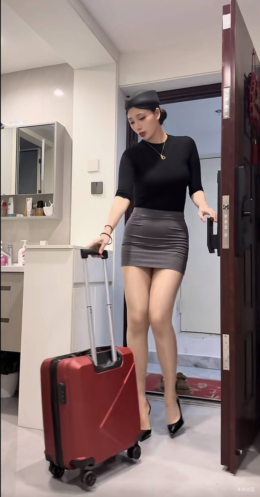 手机是不是可以开拦截了，看你们都说没了，白提交资料了

87 / 作者:酷奇57 / 