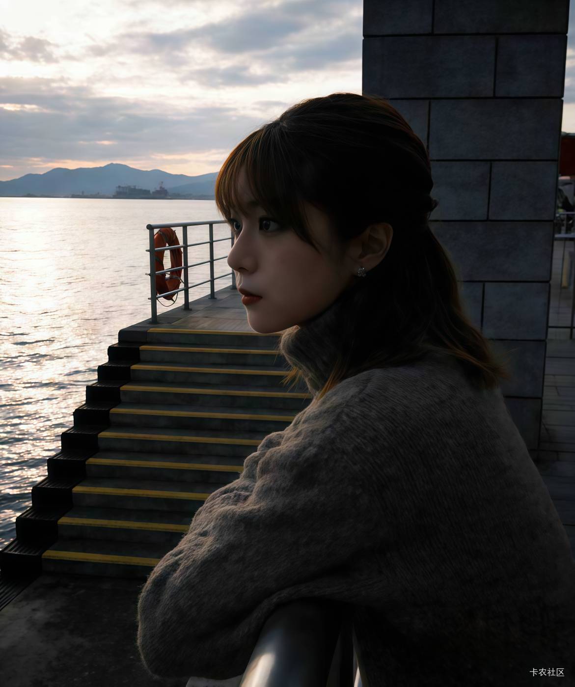 老沫，天又亮了

今天又是白虎的一天

对不起，哒壕想你了


76 / 作者:广鸡周某人 / 