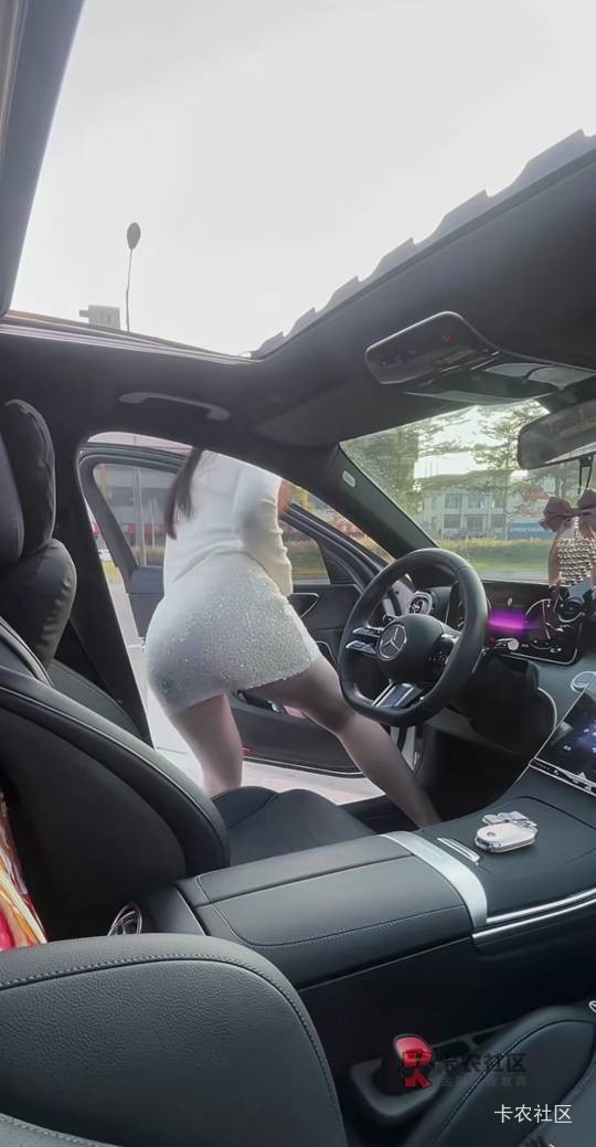 打卡社区  根本打不完






10 / 作者:不伦不类很正经 / 