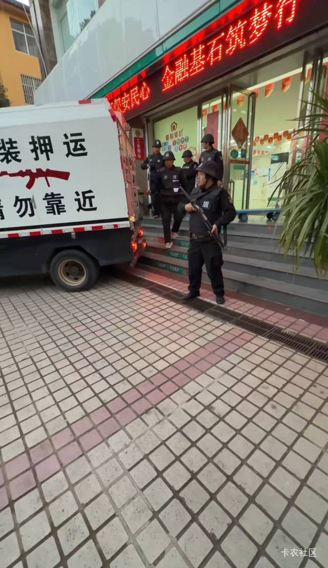 马钞拿下

24 / 作者:没钱怎么扣女按 / 