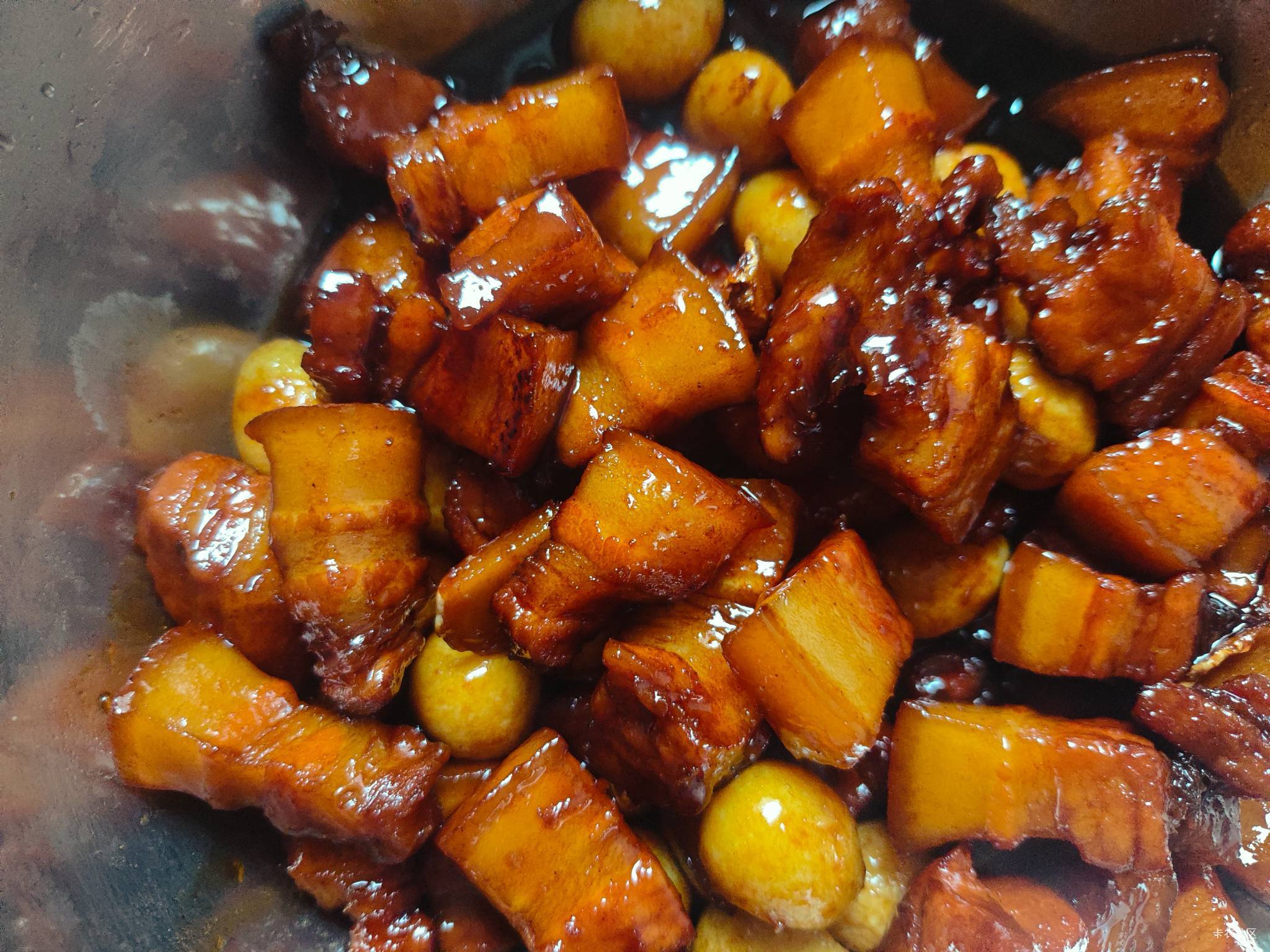 今天下雨，弄点红烧肉

40 / 作者:嘎我去去去去 / 