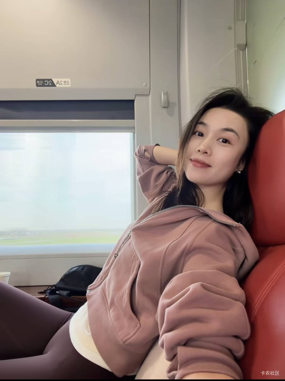 卡农每隔一段时间就有很多小可爱，这里太精彩了，就近的有肉夹馍，北部湾经理，教大学23 / 作者:酷奇57 / 