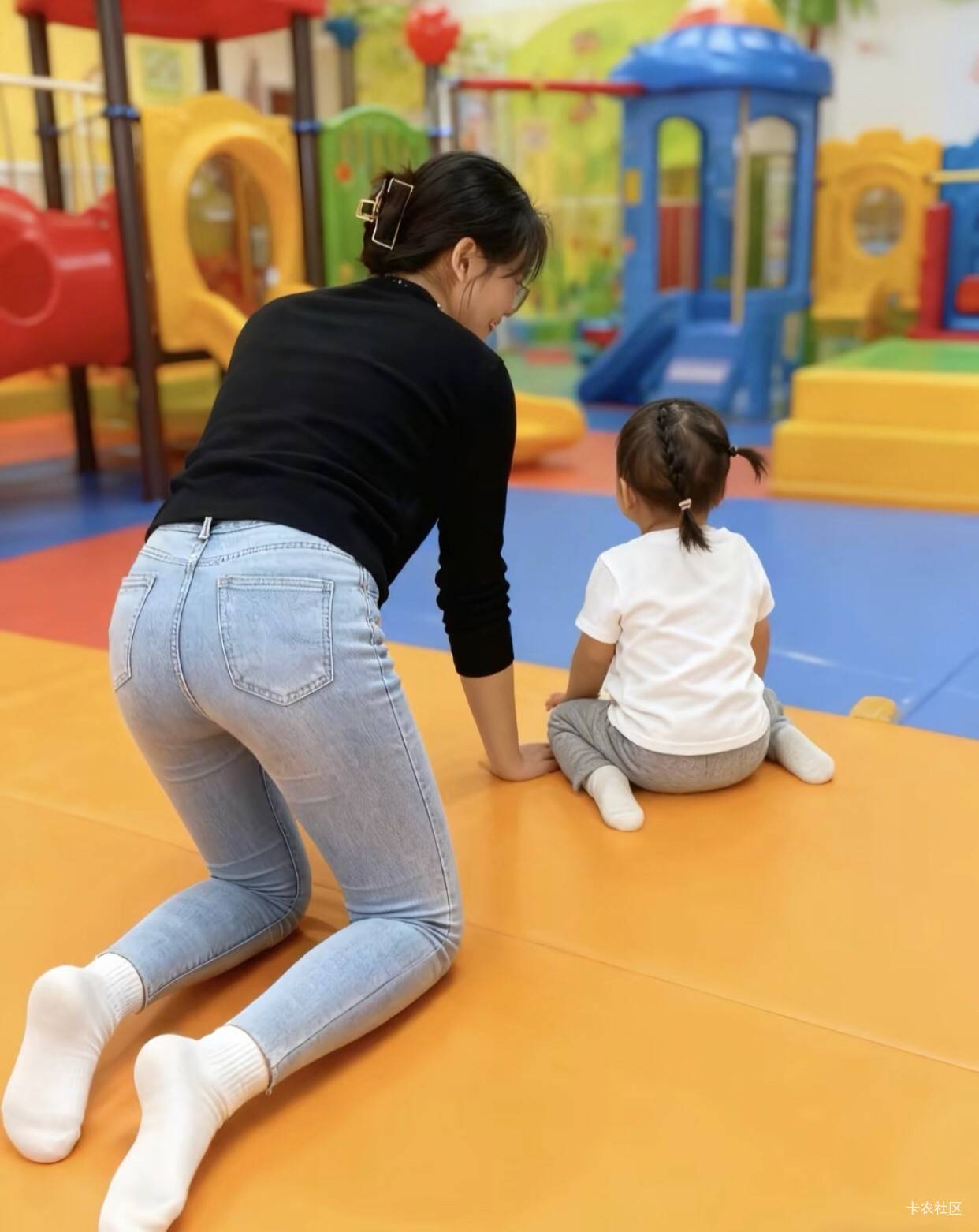 慢脚根本看不完  每天保底十五  有时候直接三十  每天十二点到一点多固定比亚迪汽车2510 / 作者:不伦不类很正经 / 