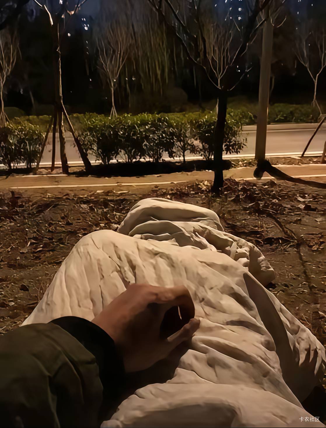 几把毛都没有，人间绝望

26 / 作者:广鸡周某人 / 