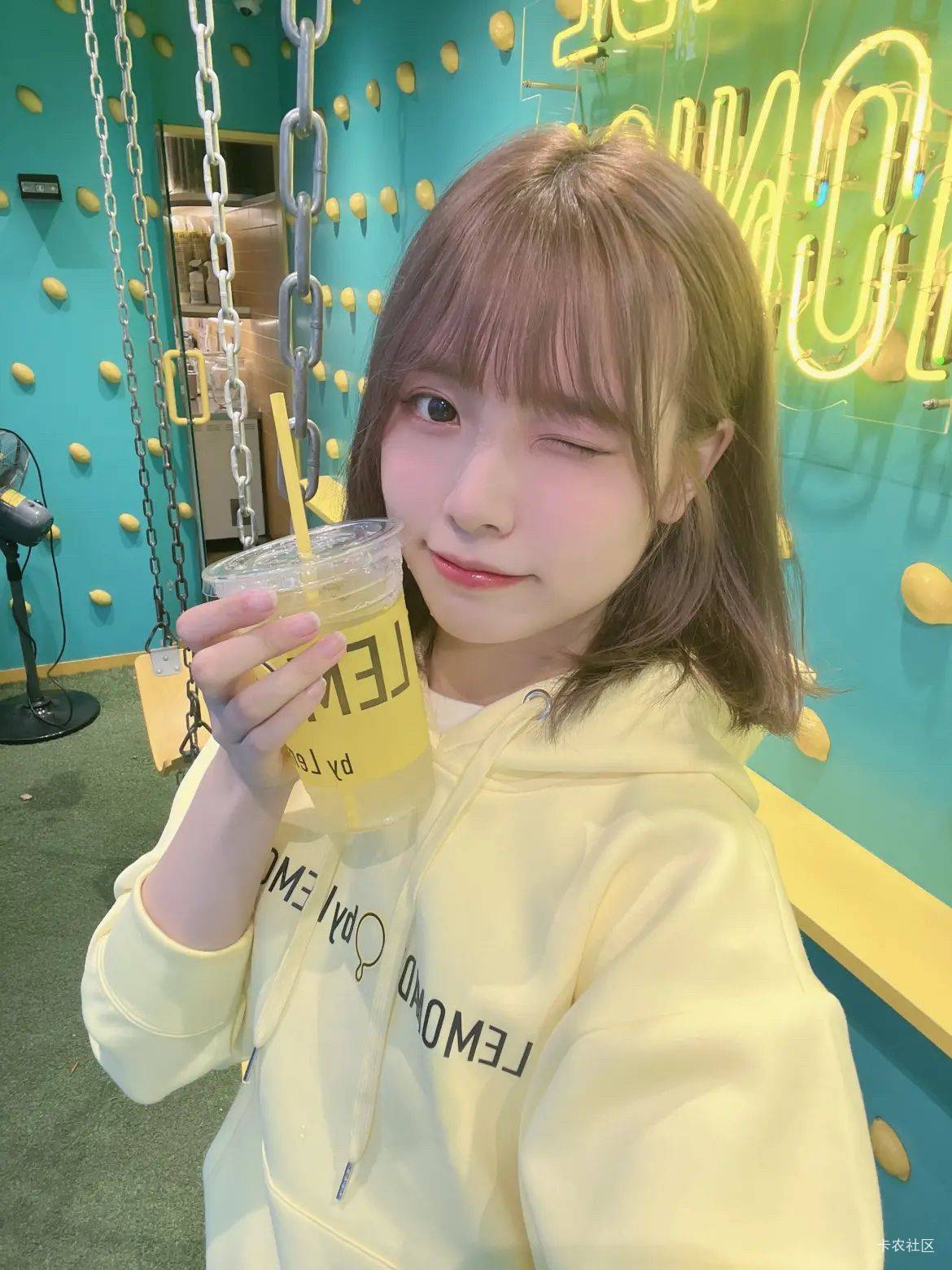 没钱真不敢回去，各种对比，身败名裂

12 / 作者:斗皇强者 / 